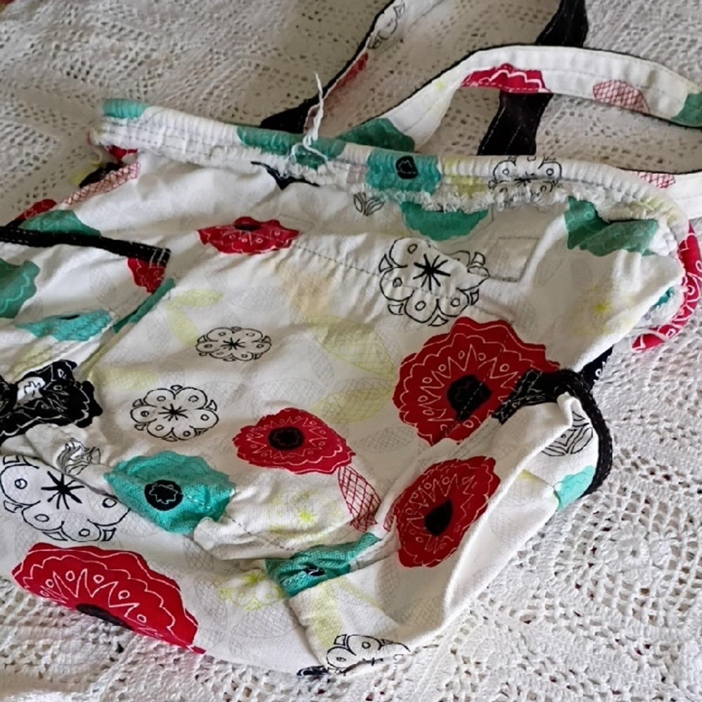 Thirty-One Floral Tote with Red and Green